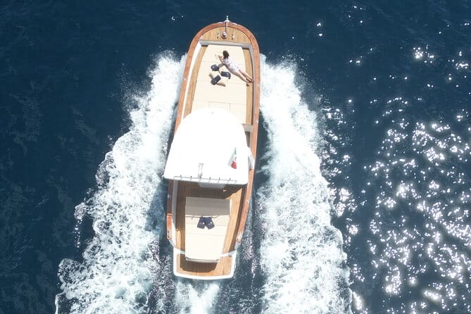 Private Boat Tour Along the Amalfi Coast - Practical details to consider