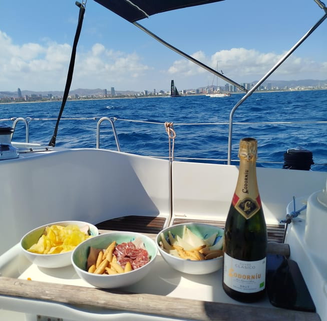 Private boat tour, Barcelona, Badalona : drinks and snacks! - Key Points / Takeaways