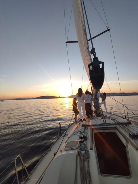 Private boat tour, Barcelona, Badalona : drinks and snacks! - Why This Experience Offers Great Value