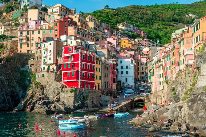 Private Boat Tour Cinque Terre and Portovenere - Sunsix - Detailed Review of the Private Boat Tour Cinque Terre and Portovenere