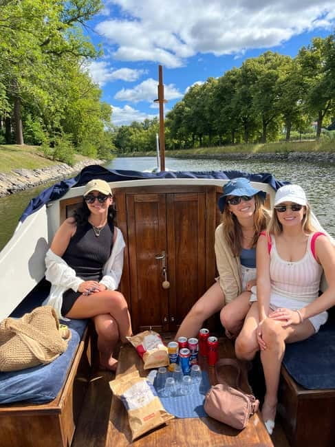 Private Boat Tour in Stockholm - Exploring Stockholm from a Different Angle: A Private Boat Tour