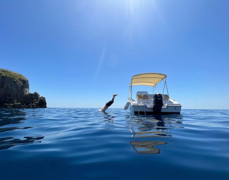 Private Boat Tour of Amalfi Coast and Capri From Amalfi - FAQ