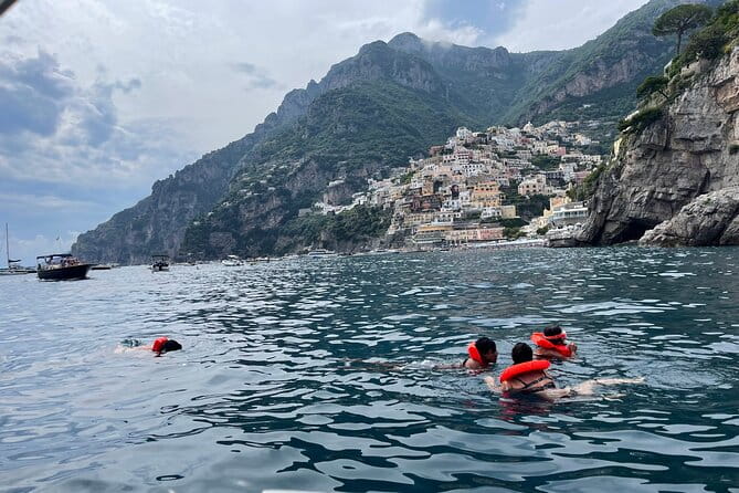 Private boat tour of the Amalfi coast or Capri - The Experience: What You Can Expect from the Tour