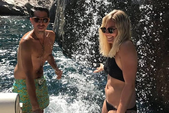 Private Boat Tour to Positano and Amalfi from Sorrento - FAQ