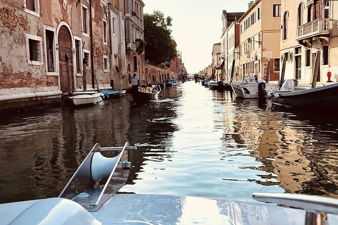 Private Boat Tour with Skipper Sailing the Lagoon of Venice Italy - Exploring Venice’s Lagoon: A Practical & Authentic Boat Tour