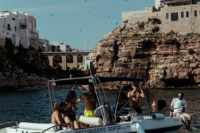 Private Boat Trip to the Polignano a Mare Caves - FAQs