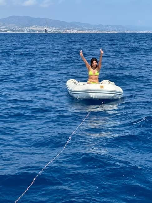 Private boat with Drinks and Snaks - Exploring the Barcelona Coastline: What You Can Expect