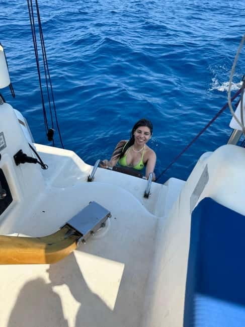 Private boat with Drinks and Snaks - Who Should Book This Tour?