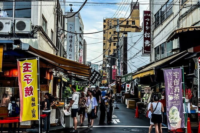 Private Breakfast Tour at Tsukiji Outer Market - Food Delights Youll Discover