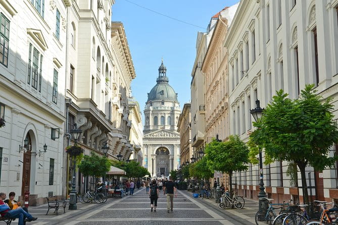 Private Budapest All In One Walking Tour with Strudel Stop - Key Points