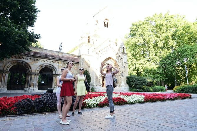 Private Budapest Walking Tour with Cake & Coffee - Authentic Experiences and Practicalities