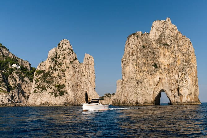 Private Capri Boat Tour in a Luxury Gozzo Apreamare 35ft - Key points / Takeaways