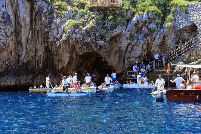 PRIVATE CAPRI ISLAND & BLUE GROTTO Full Day boat tour. - FAQ