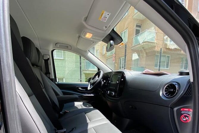 Private Car With Driver in Istanbul - Exploring Istanbul with a Private Driver: An In-Depth Look