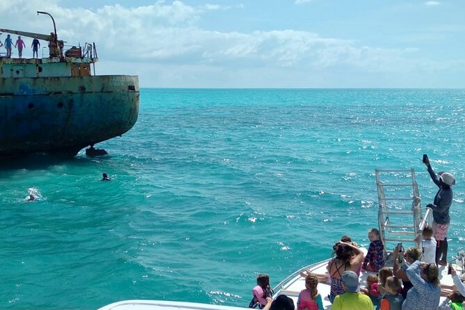 Private Catamaran Tour With Snorkel in Providenciales - Important Considerations