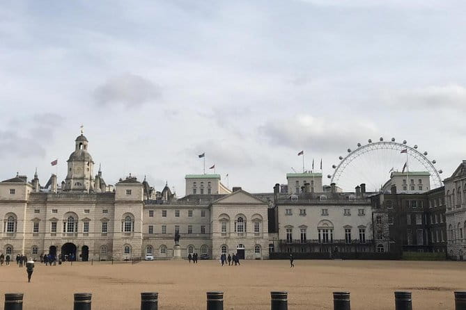 Private Chauffeur at your Disposal in London - FAQ