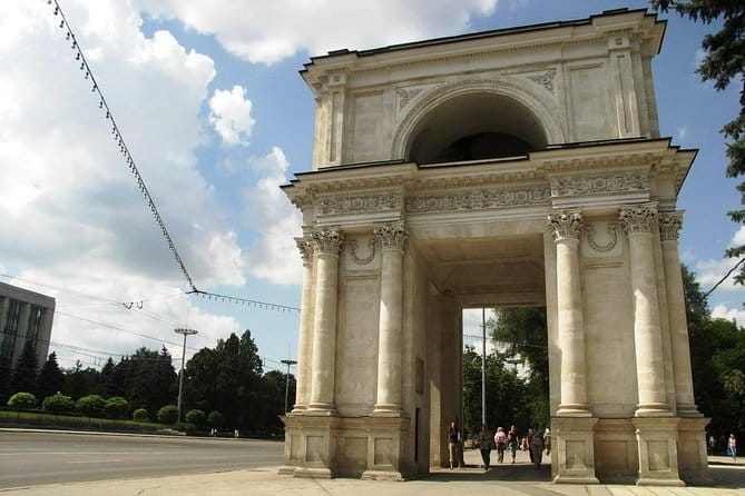 Private Cherry Liqueur Tour from Chisinau - FAQ