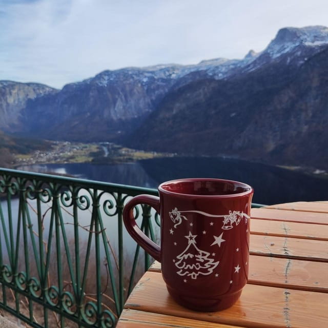 Private Christmas Tour to Hallstatt and Salzburg Market - The Sum Up