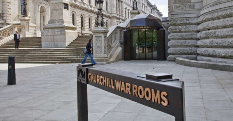 Private Churchill War Rooms Behind The Glass & Walking Tour - Exploring the Experience in Depth