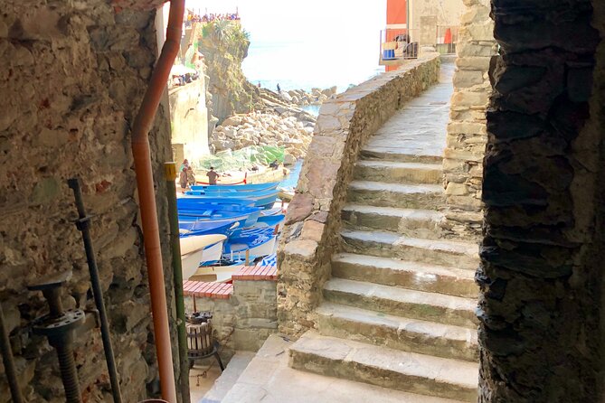 Private Cinque Terre Trek & Tour - Exploring Riomaggiore
