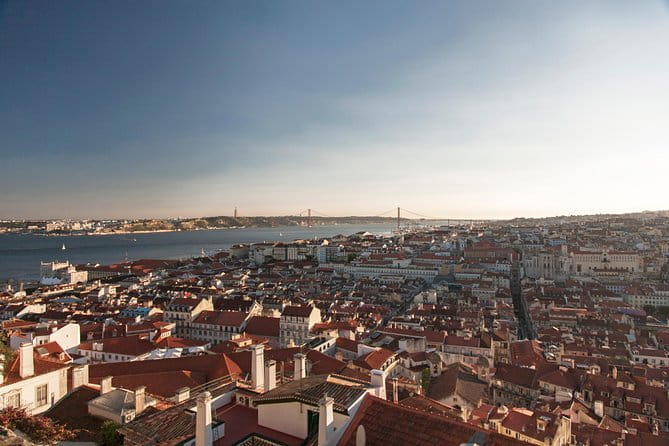 Private City Tour: Lisbon Golden Age in 4H with Transfer - FAQ