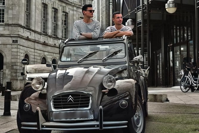 Private City Tour of Bordeaux in a Citroën 2CV - 1h30 - The Sum Up