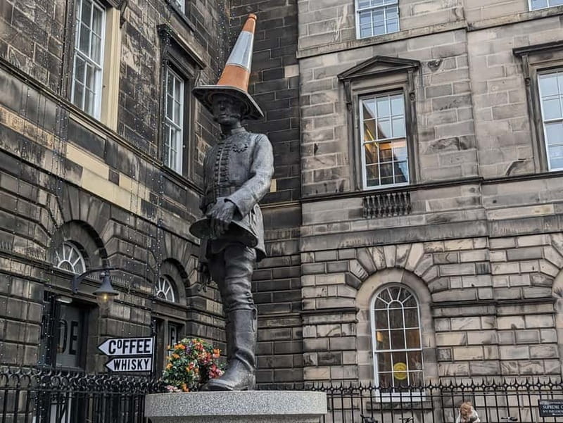Private city tour of Edinburgh Old Town and the historic Royal Mile - Key Points and Takeaways