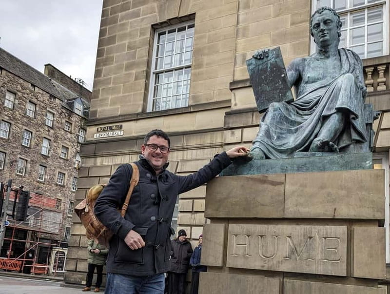Private city tour of Edinburgh Old Town and the historic Royal Mile - FAQ