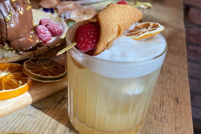 Private Cocktail Making Class in Manchester - Logistics and Practical Details