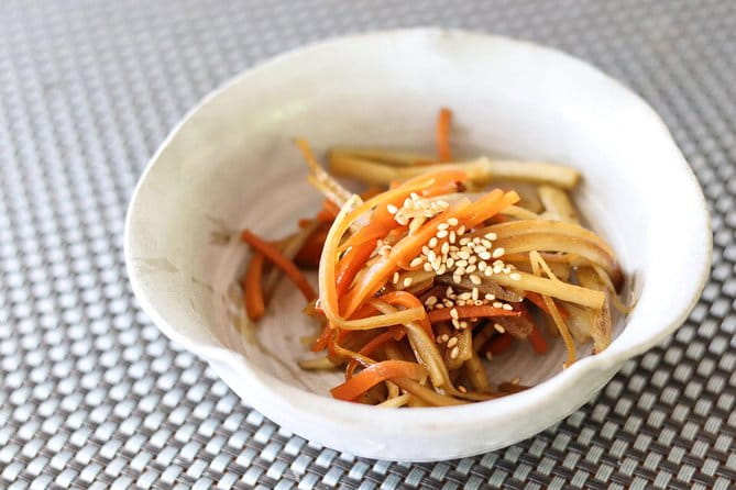Private Cooking Class With a Sapporo Local Kanae in Her Home - Kinpira-gobo: A Flavorful Burdock Dish