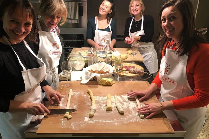 Private cooking class with lunch or dinner in Arzachena - Key Points / Takeaways