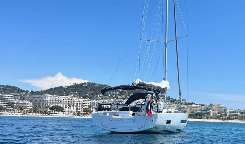 Private cruise departing from the old port of Cannes around the Lérins Islands - Who Will Love This Experience?