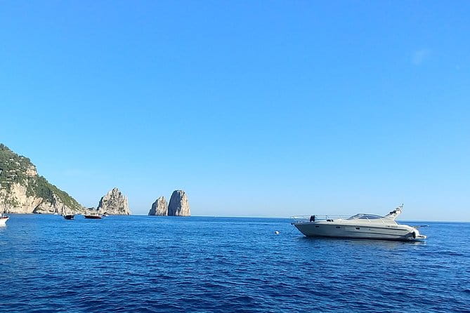 Private Cruise to Capri and Amalfi coast from Positano or Amalfi - yacht 40' - Key points / Takeaways