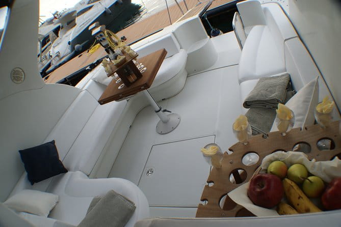 Private Cruise to Capri and Amalfi coast from Positano or Amalfi - yacht 40' - The Experience in Detail: What You Can Expect