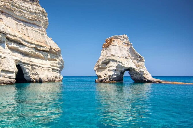 Private Cruise West Side of Milo's & Kleftiko - Arkoudes and Klima — Geological and Cultural Highlights