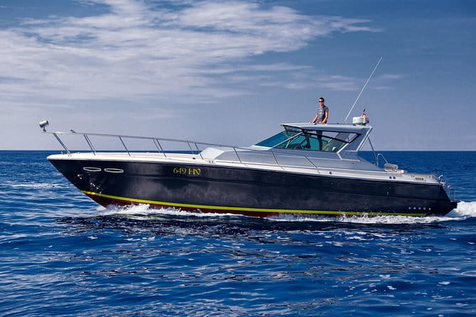 Private custom Blue & Green Cave tour with yacht from Hvar town - An In-Depth Look at the Private Blue & Green Cave Yacht Tour from Hvar