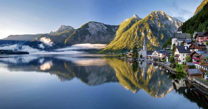 Private Day Highlight Trip of Hallstatt from Salzburg - Lake Hallstätter See: The Scenic Boat Tour