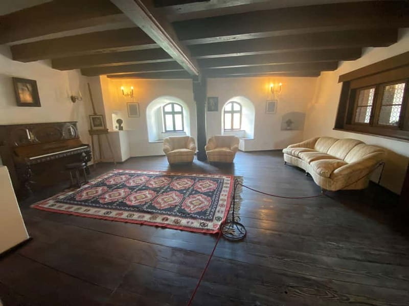 Private Day Tour from Bucharest to Dracula's Castle - The Scenic Journey from Wallachia to Transylvania