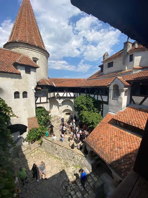 Private Day Tour from Bucharest to Dracula's Castle - Who This Tour Is Best For