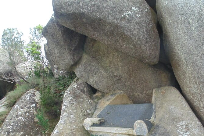 Private Day Tour from the Centre to the Highest Point in Sintra. - Tasting Traditional Snacks and Local Flavors