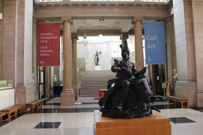 Private Day Tour of Cardiff, including Cardiff Castle, St Fagans, & Cardiff Bay - A Deep Dive into the Cardiff Experience