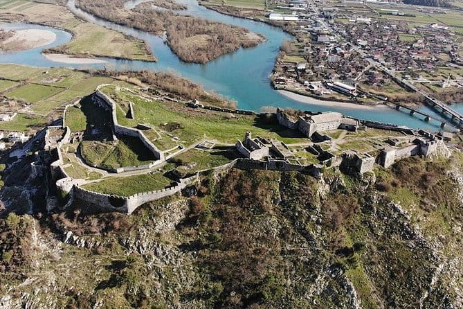 Private Day Tour of Shkodra City and Rozafa Castle, Car & Driver included - Exploring Rozafa Castle: A Fortress of Legends and Layers