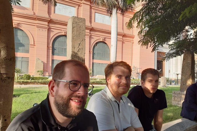 Private Day Tour to Giza Pyramids and Egyptian Museum From Cairo With Guide - Egyptian Museum Walkthrough