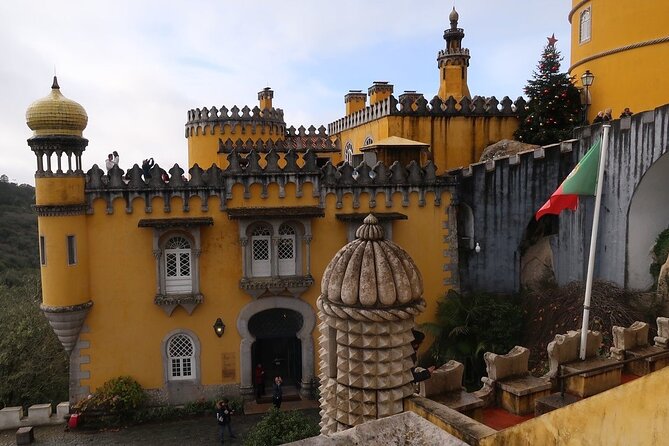 Private Day Tour With Private Guide - Palaces of Sintra & Gardens - Private Local Guide Expertise
