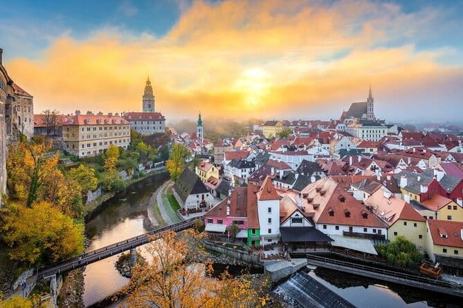Private day trip from Linz to Cesky Krumlov and back - Key points / Takeaways