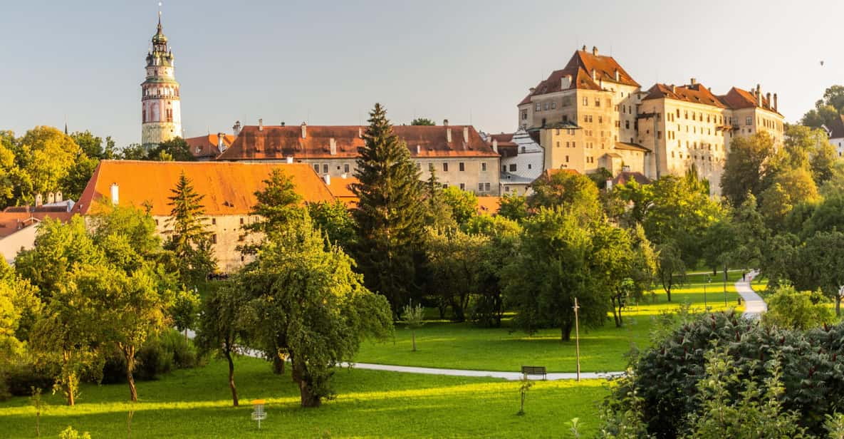Private Day Trip From Linz to Cesky Krumlov and Back - Driver and Guide Services