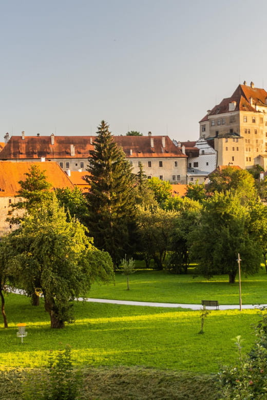 Private day trip from Prague to Cesky Krumlov, and back - FAQ