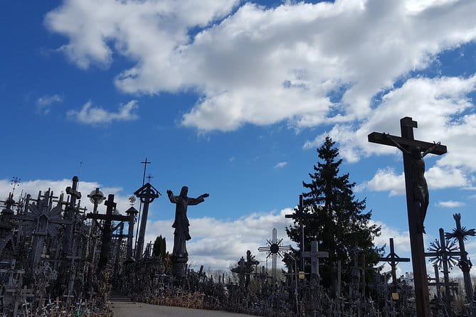 Private Day Trip to Anyksciai and The Hill of Crosses from Vilnius - Who Is This Tour Best Suited For?