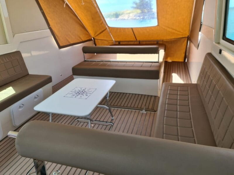 PRIVATE DAY WITH OUR LUX SPEEDBOAT, 5 STAR ***** ENJOYMENT - Who Should Consider This?