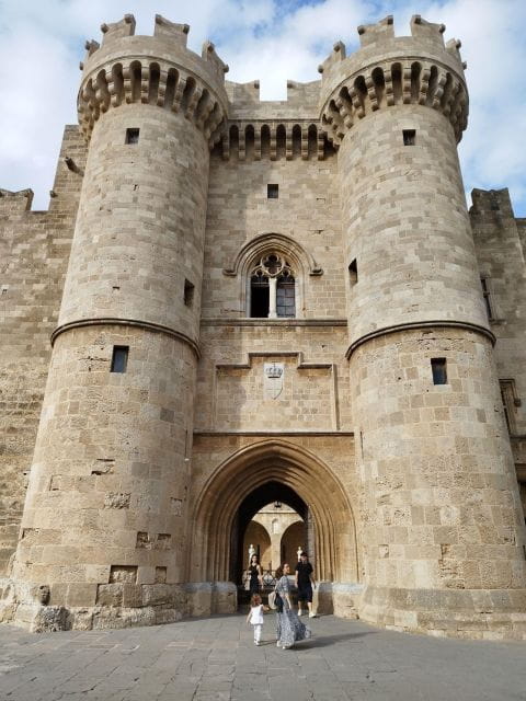 Private Daytrip to Rhodes,Lindos and Seven Springs - Itinerary and Highlights